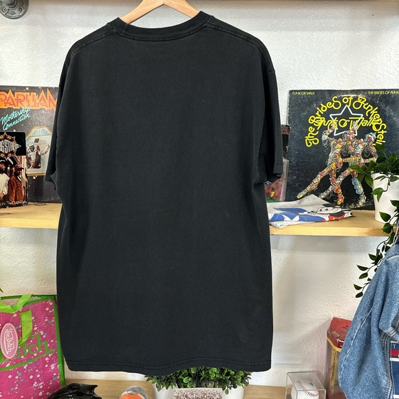 2006 Metallica “Master Of Puppets” Album 20th Anniversary T-shirt size Large - Picture 3 of 4